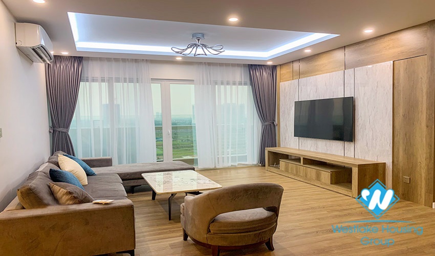 Newly renovated apartment with nice furniture for rent in E urban area ciputra